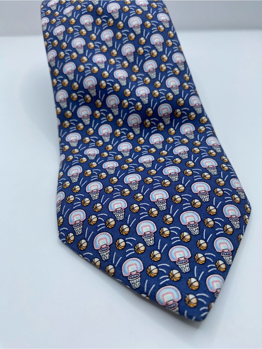 Vineyard Vines Navy Basketball & Hoop Silk Tie with Pink Accents